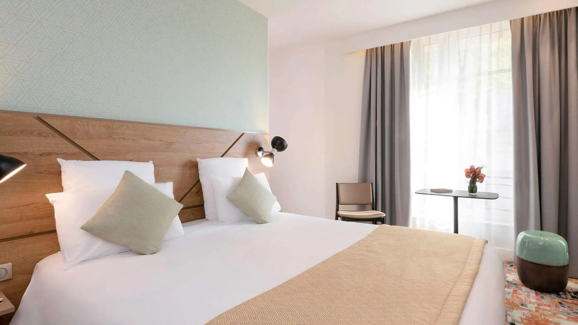 Mercure Lyon Centre Brotteaux 4*,